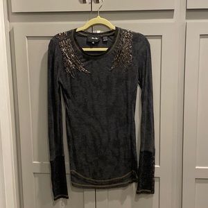 Miss Me embellished wing top